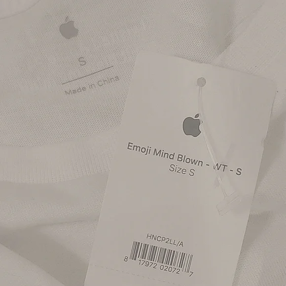 Apple | Rare Collectible Emoji Mind Blown Apple Park Infinite Loop T-Shi… - Picture 7 of 8